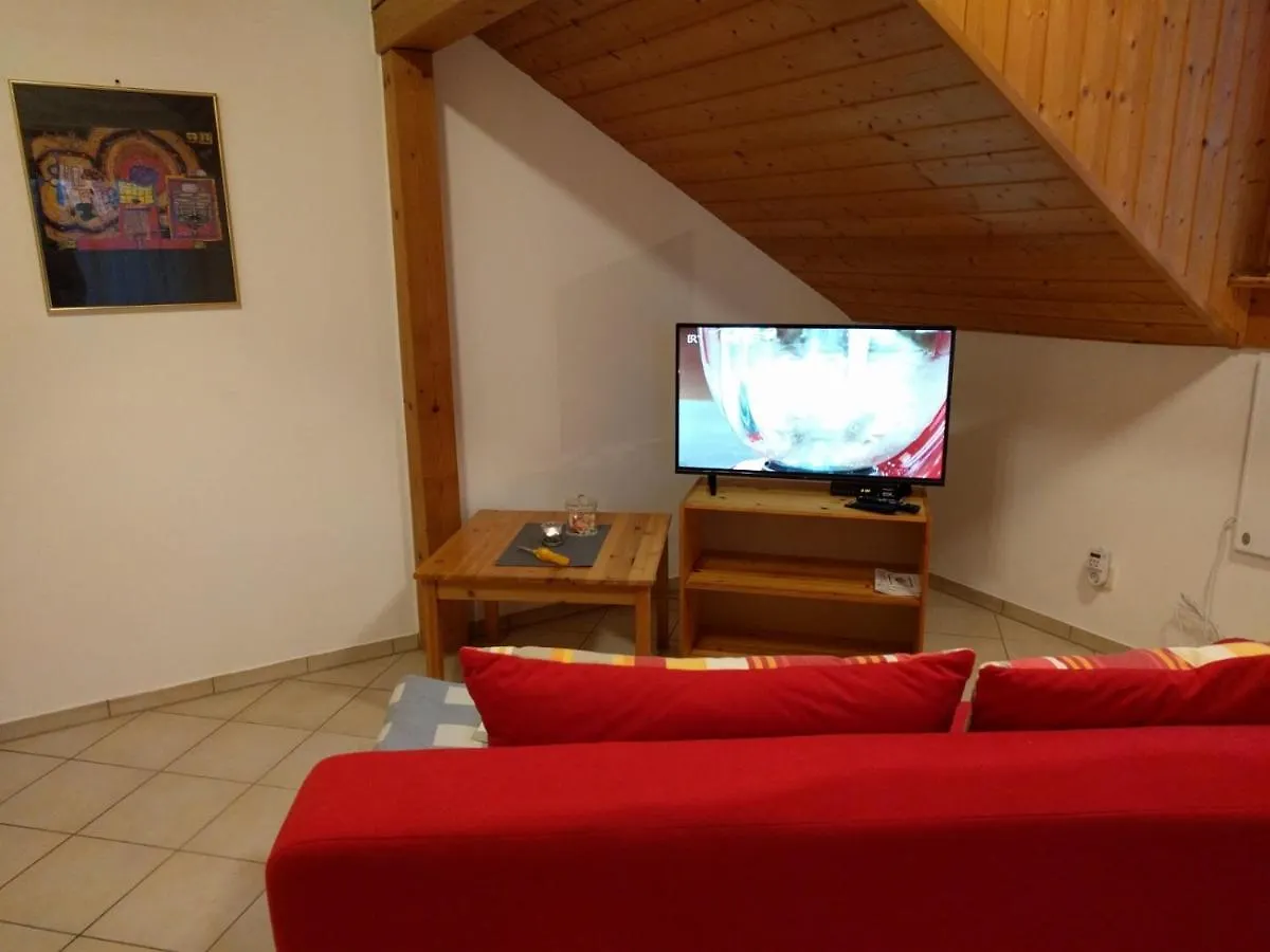 Apartment Komfortabel Wohnen Am Waldrand Von Pitzling Landsberg am Lech